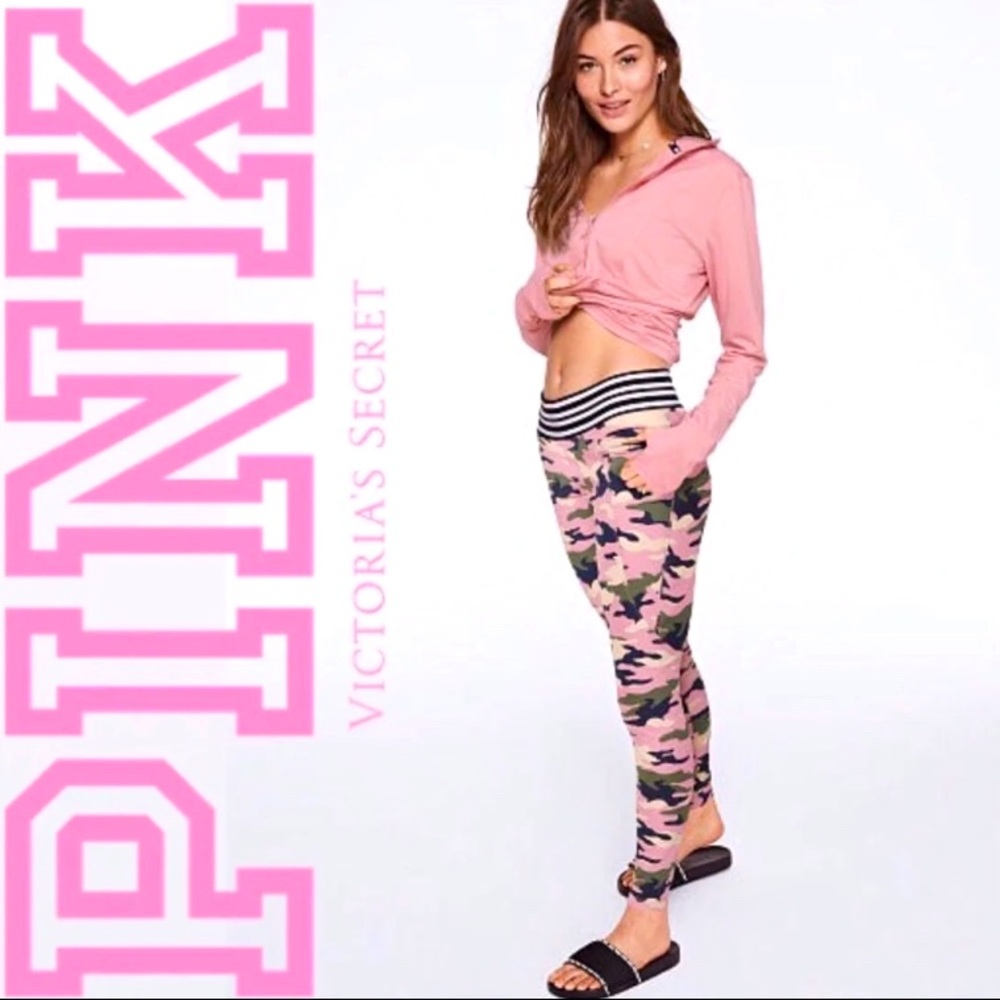 VS PINK Ultimate Pink Camouflage Legging Med